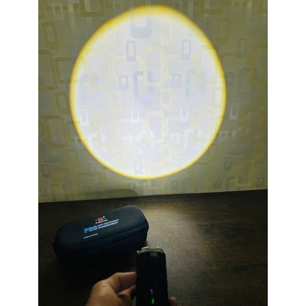 P-90 Xball Multifunctional 2Km Range Flashlight