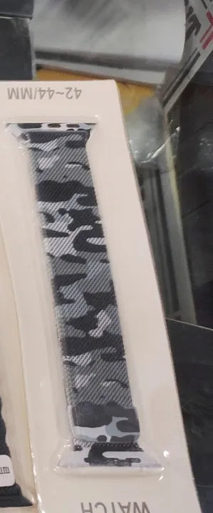 Stainless Steel Milanese Magnetic Mesh Loop Smart Watch Band Strap Metal Watchband - (Random Color & Design)