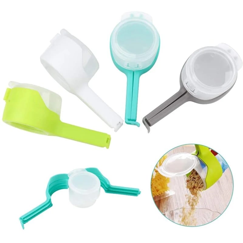 Food Sealing Clip with Discharge Nozzle Plastic Bag Moisture Sealing Clamp Food Saver Kitchen Snack Tool (Random Color)