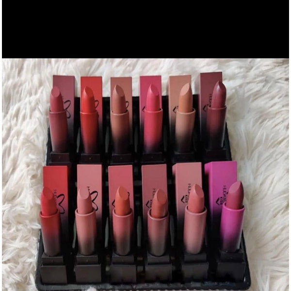 Pack of 6 Nude shades bullet lipstick - GlowLaa.com