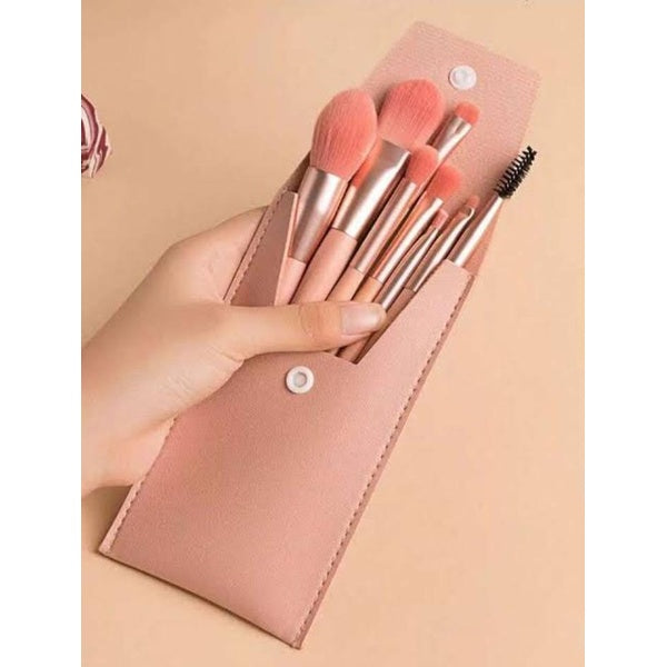 8 Pieces Cute Brushes With Leather Pouch (random color)