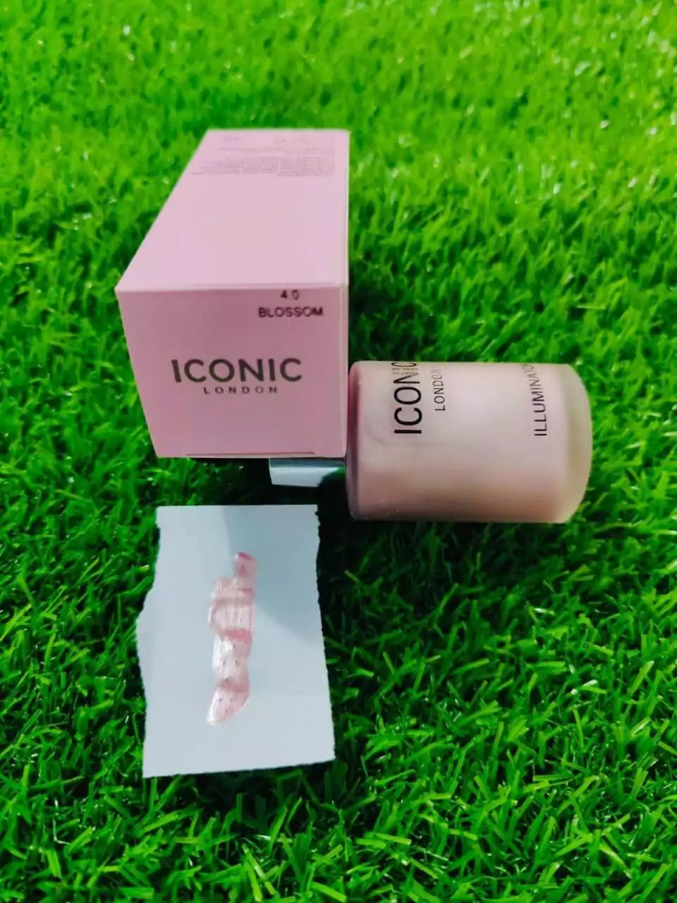 ICONIC ILLUMINATOR SHINE LIQUID HIGHLIGHTER - Shine 1.0