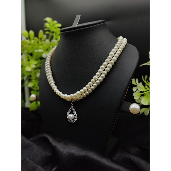 Imported Exquisite Pearl Necklace Set with Radiant Pendant & Earrings ?? | Best Quality Necklace For Girls & Women - GlowLaa.com