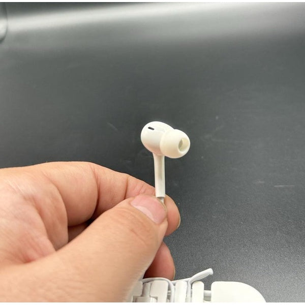 Apple Ear Headphones Wired Earphone for iPhone Microphone Ear Phone - Hands-Free | Handsfree For Mobile Phone - Without Box - Random Color - GlowLaa.com