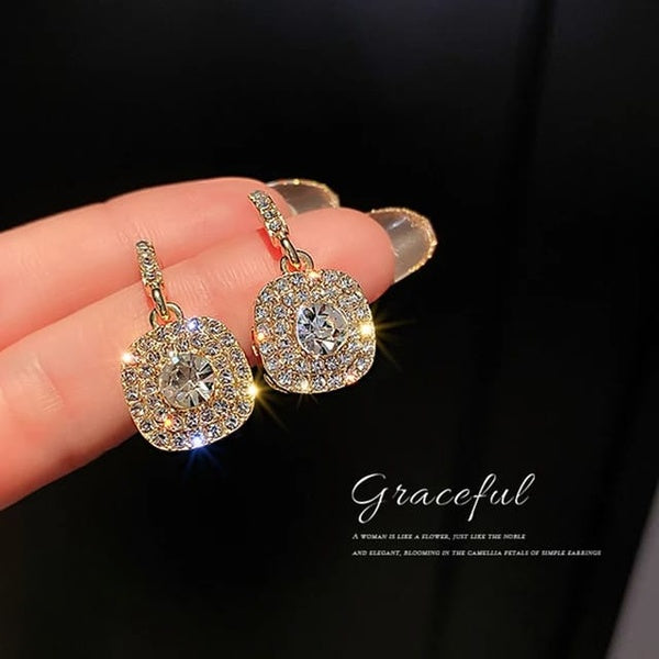 PJT-990 beautifull Sparkling Korean Zircon Earrings – Chic & Timeless Design Available In Golden And Silver Color - Golden - GlowLaa.com