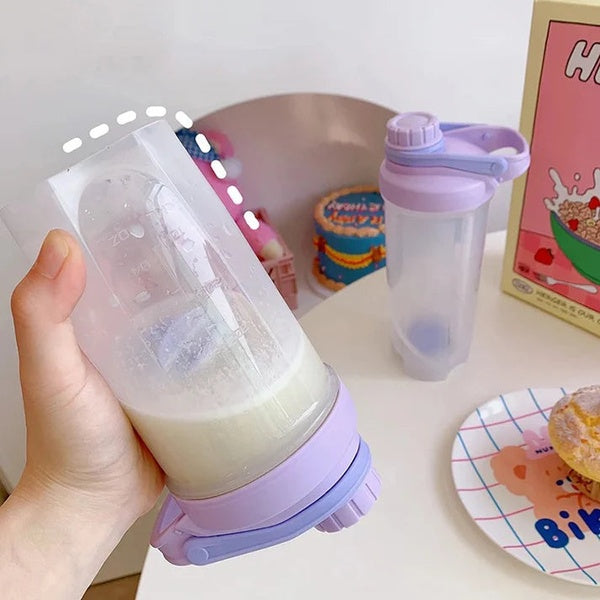 Sports Fitness Protein Shaker Bottle for boys and girls 700ML (random color) - GlowLaa.com