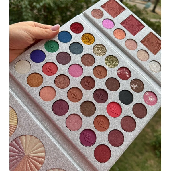Muicin White Blusher &amp; Eyeshadow Palette 51 shades - GlowLaa.com