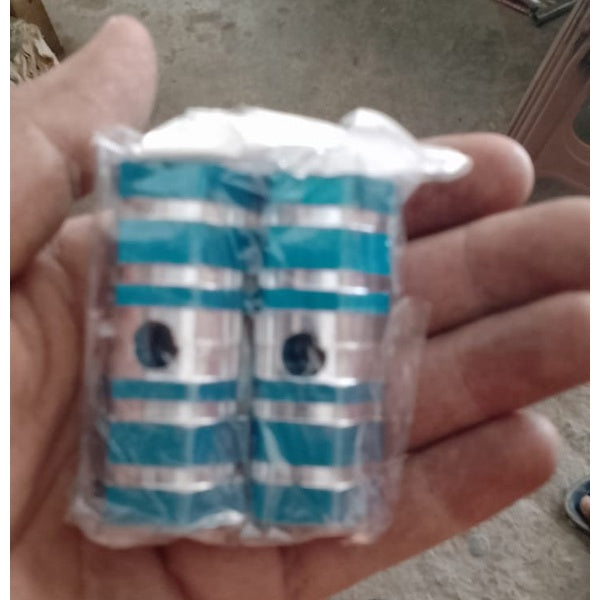 Rear Axle Footrest For Bicycle - 2 pc (Random color) - GlowLaa.com