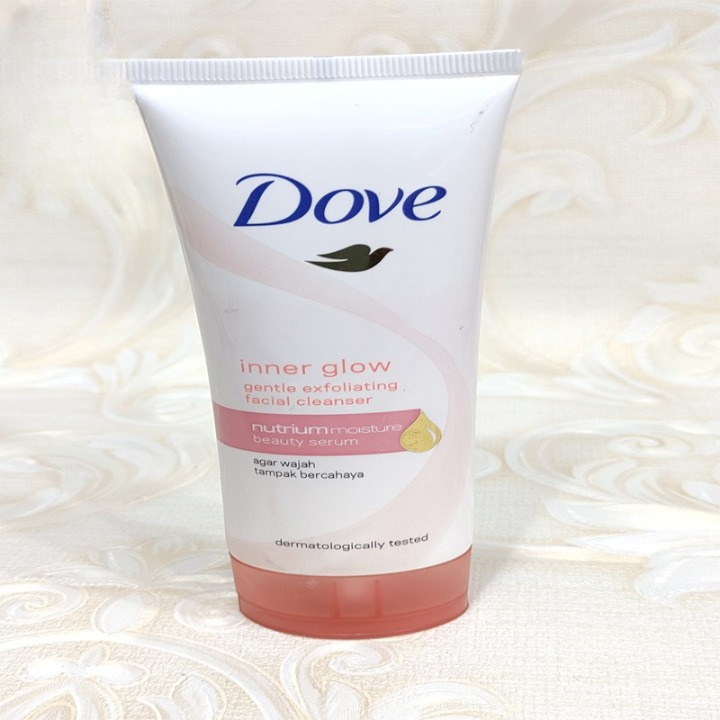 Dove Inner Glow Face Wash Gentle Exfoliating Facial Cleanser  Size: 100g