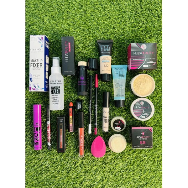 14 in 1 Makeup Deal ,Makeup Fixer,Foundation ,Beauty Blender and many more