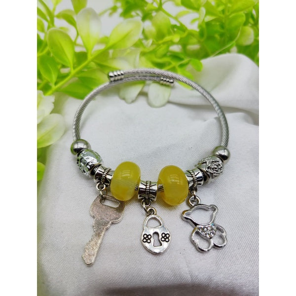1 Piece Intelligent Elegant Pandora Charm Bracelet with Yellow Beads and Adorable Charms 