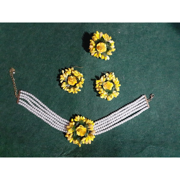 Artificial flower Flower Jewelry Set Pearl  Choker Necklace with Maang Tikka Earrings Floral Handmade perfect for mehndi, mayon, or haldi ceremonies
