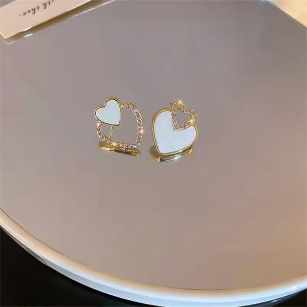 PJT-987 Beautifull Korean Heart Shape Zircon Earrings for Women – Sparkling Black &amp; White Crystal Studs, Fashion Jewelry Gift for Everyday Wear and Special Occasions - White - GlowLaa.com