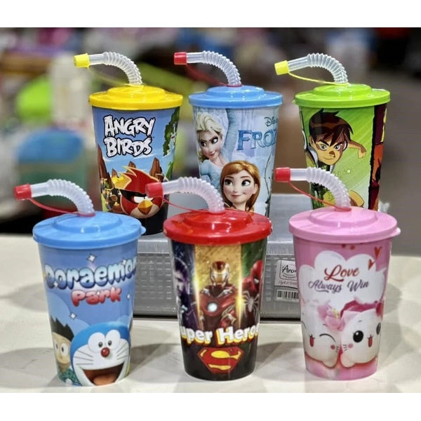 Kids Sipper with Straw durable and BPA-free plastic,  (random color and deign ) for boys and girls - GlowLaa.com