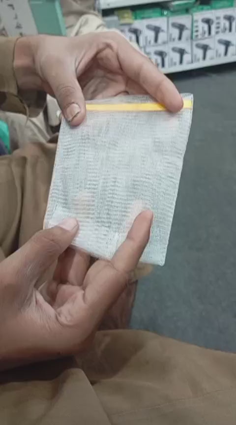 Soap Drain Net Pouch For Easy Lather, Quick Drying And Long-Lasting Soap Use | Reusable Mesh Soap Saver Bag For Bathroom (Random Color)