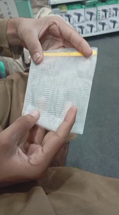 Soap Drain Net Pouch For Easy Lather, Quick Drying And Long-Lasting Soap Use | Reusable Mesh Soap Saver Bag For Bathroom (Random Color)